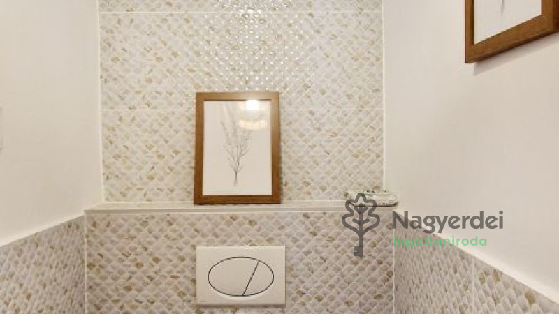 Debrecen, Nyulas, Lakás, tégla lakás  