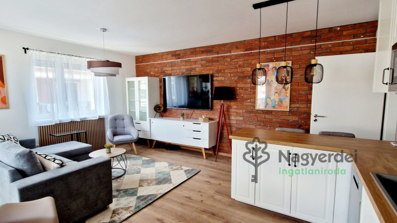 Debrecen, Nyulas, Lakás, tégla lakás  