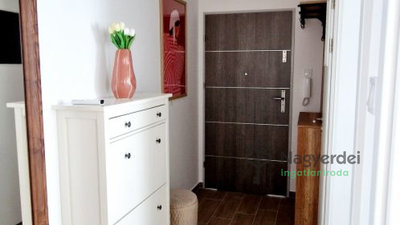 Debrecen, Nyulas, Lakás, tégla lakás  