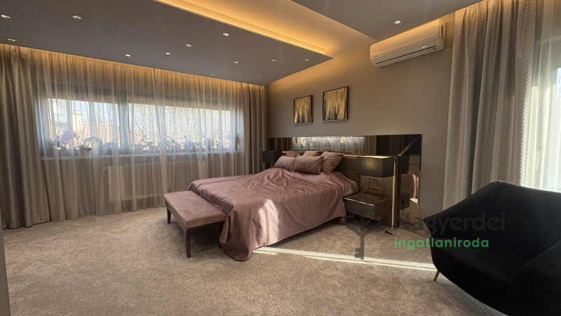 Debrecen, Liget lakópark, Ház, ikerház  