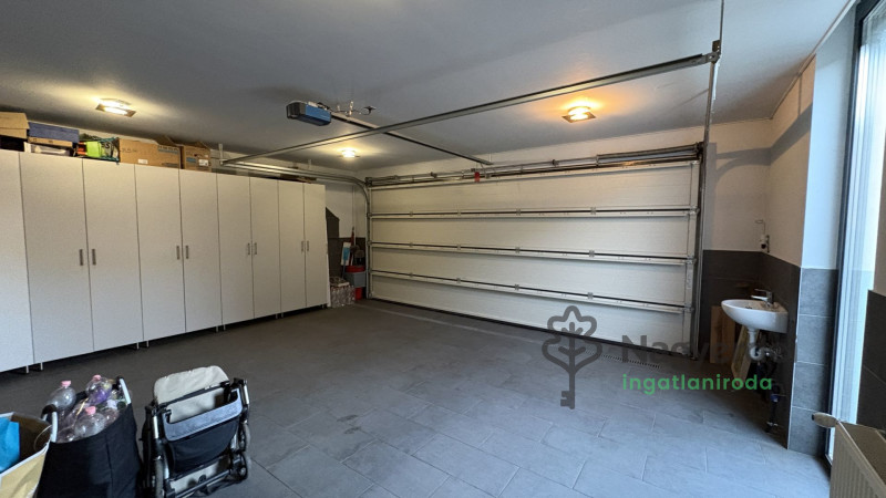 Debrecen, Liget lakópark, Ház, ikerház  