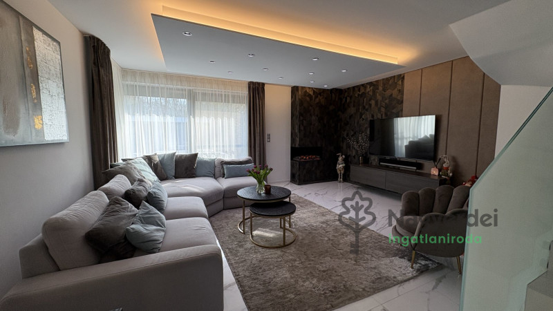 Debrecen, Liget lakópark, Ház, ikerház  