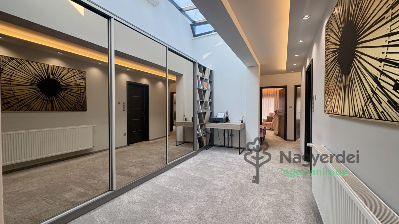 Debrecen, Liget lakópark, Ház, ikerház  