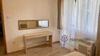Debrecen, Nagyerdő, Lakás, tégla lakás  
