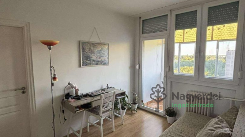 Debrecen, Fényesudvar, Lakás, panel lakás  