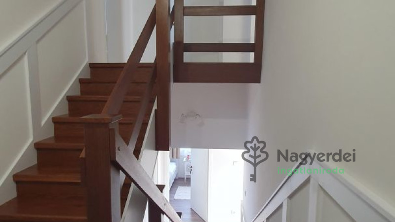 Nádudvar, Ház, ikerház  