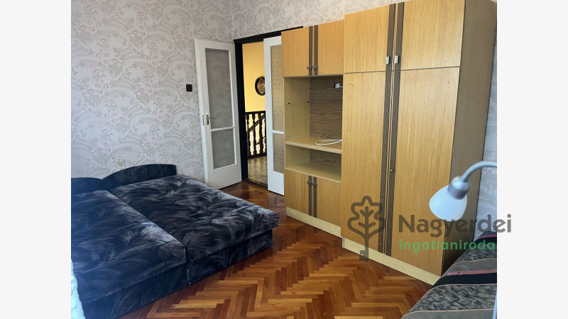 Téglás, Ház, családi ház  