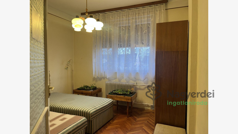 Téglás, Ház, családi ház  