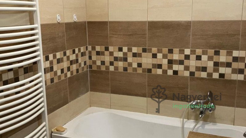 Debrecen, Lakás, tégla lakás  