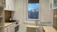 Debrecen, Nagyerdőalja, Lakás, tégla lakás  