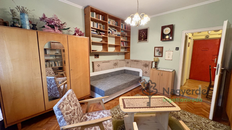 Debrecen, Nagyerdő, Lakás, tégla lakás  