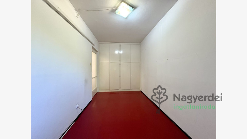 Debrecen, Libakert, Lakás, panel lakás  