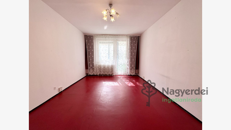 Debrecen, Libakert, Lakás, panel lakás  