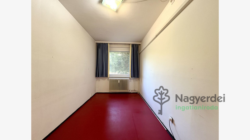 Debrecen, Libakert, Lakás, panel lakás  