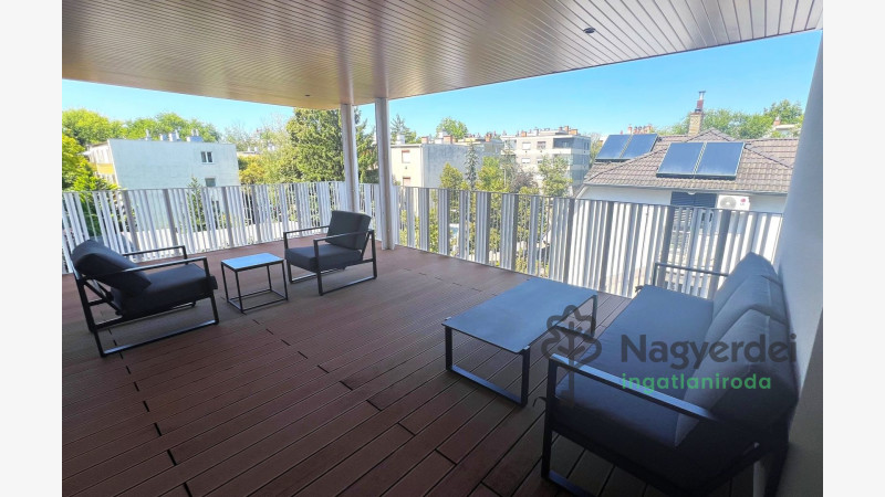 Debrecen, Sestakert, Lakás, tégla lakás  