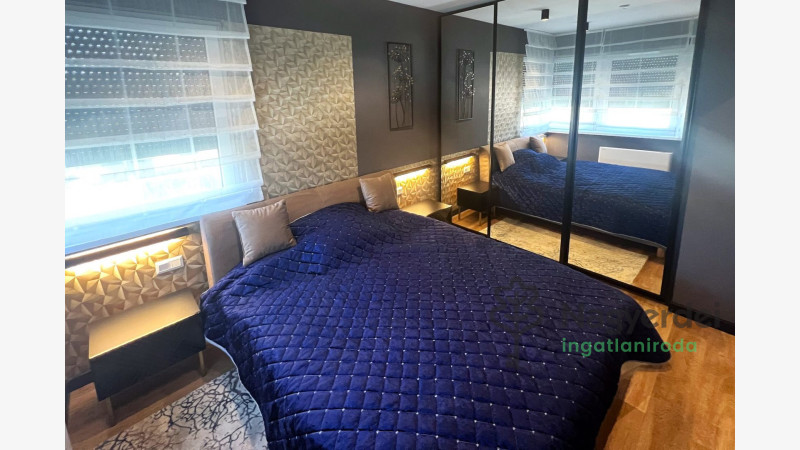 Debrecen, Sestakert, Lakás, tégla lakás  