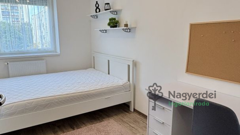 Debrecen, Ispotály, Lakás, szoba  