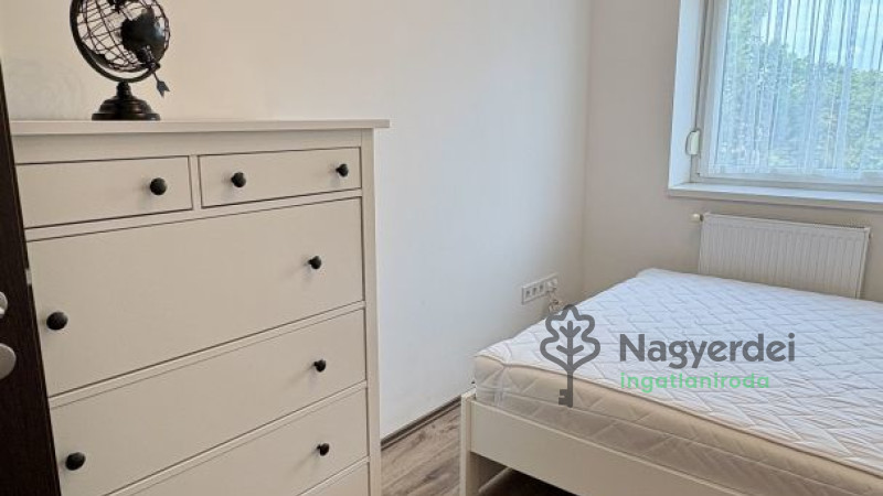 Debrecen, Ispotály, Lakás, szoba  