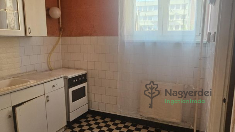 Debrecen, Belváros, Lakás, tégla lakás  