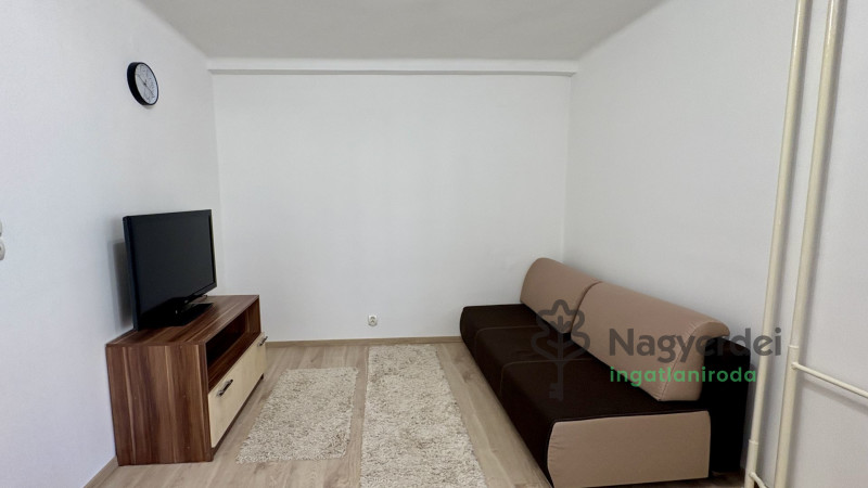 Debrecen, Belváros, Lakás, tégla lakás  