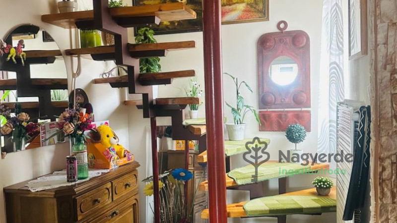 Debrecen, Postakert, Lakás, tégla lakás  