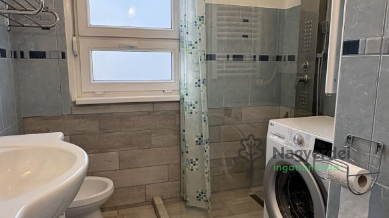 Debrecen, Sestakert, Lakás, tégla lakás  