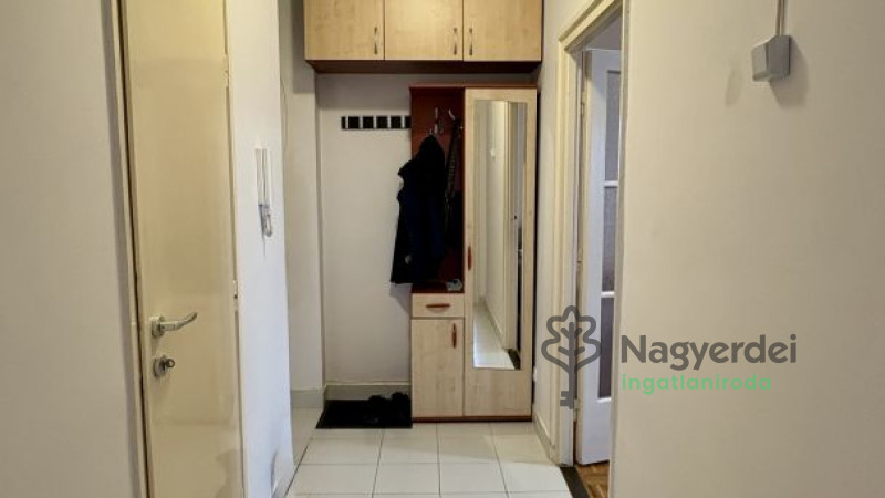 Debrecen, Sestakert, Lakás, tégla lakás  