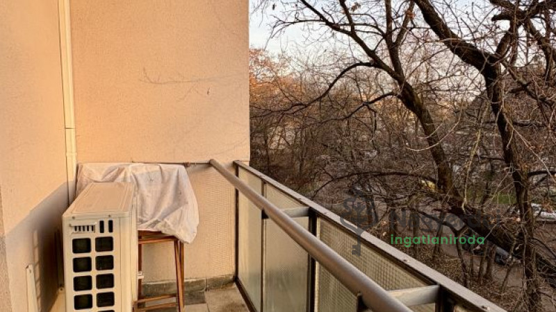 Debrecen, Sestakert, Lakás, tégla lakás  