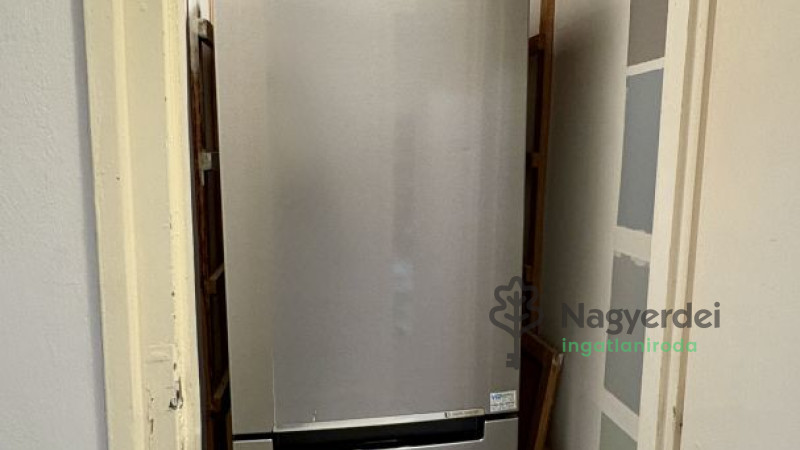 Debrecen, Sestakert, Lakás, tégla lakás  