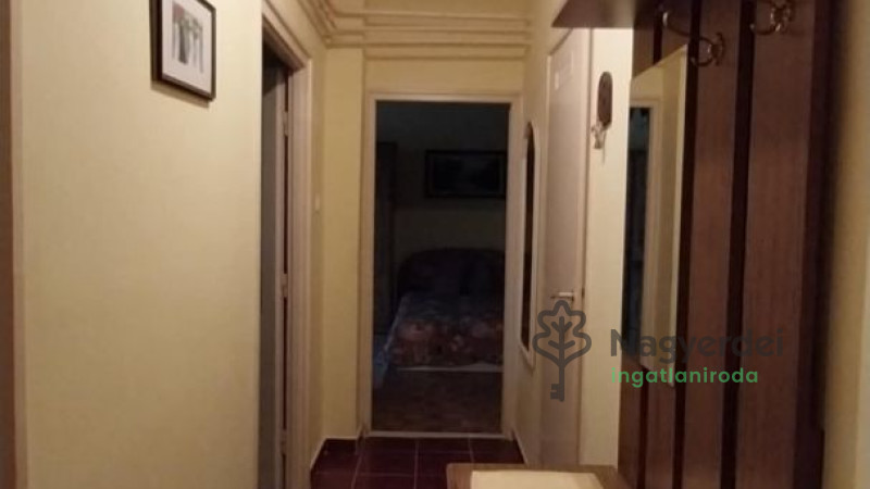 Debrecen, Nagyerdő, Lakás, tégla lakás  