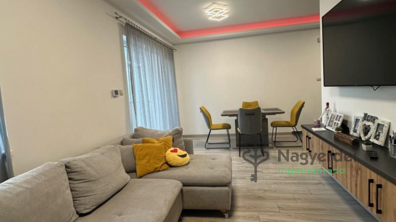 Debrecen, Urrétje, Lakás, tégla lakás  