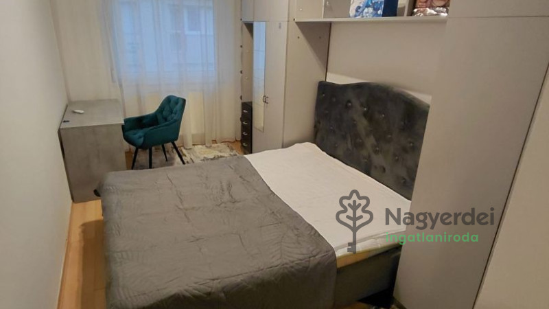 Debrecen, Sestakert, Lakás, tégla lakás  