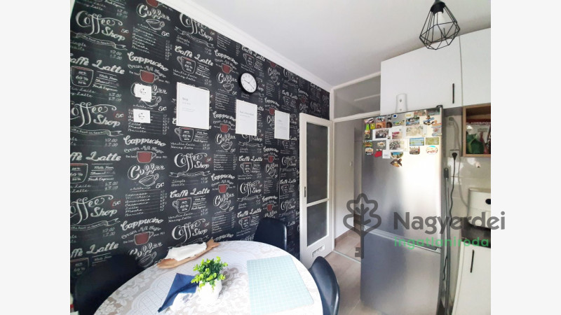 Debrecen, Újkert, Lakás, panel lakás  