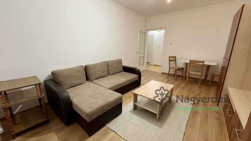 Debrecen, Fényesudvar, Lakás, panel lakás  