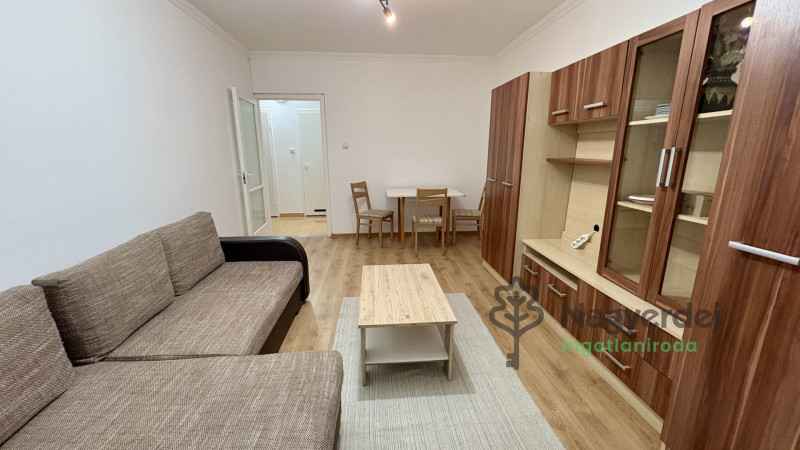 Debrecen, Fényesudvar, Lakás, panel lakás  