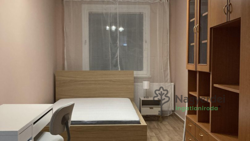 Debrecen, Újkert, Lakás, panel lakás  