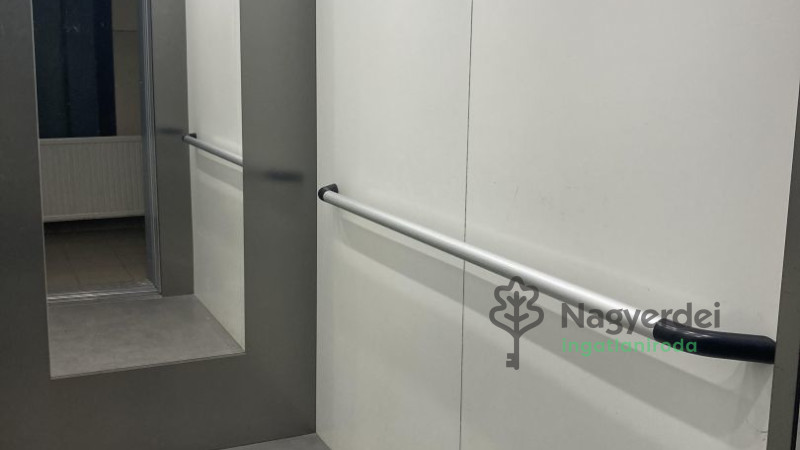 Debrecen, Újkert, Lakás, panel lakás  