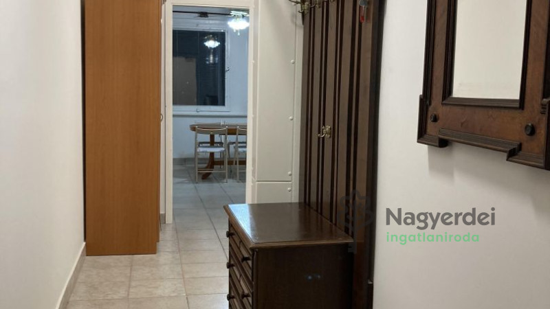 Debrecen, Újkert, Lakás, panel lakás  