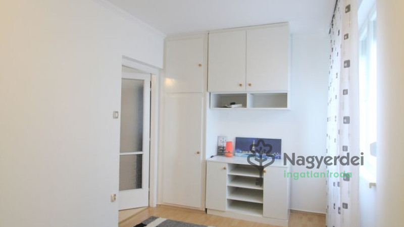 Debrecen, Újkert, Lakás, panel lakás  