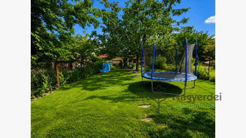 Debrecen, Gerébytelep, Ház, családi ház  
