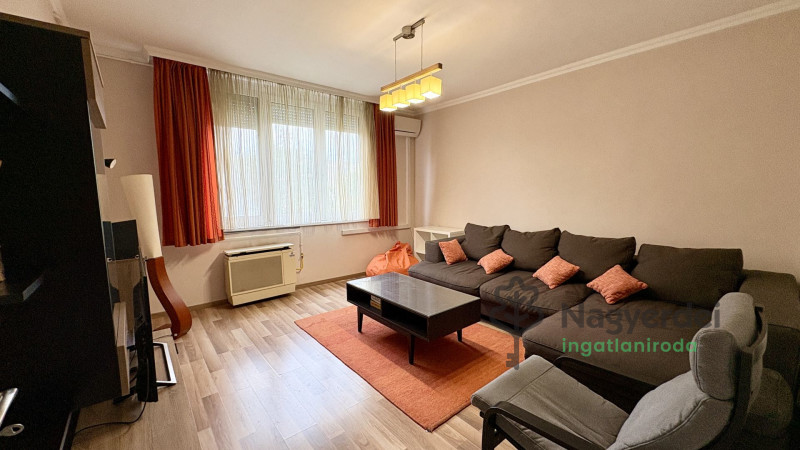 Debrecen, Sestakert, Lakás, tégla lakás  