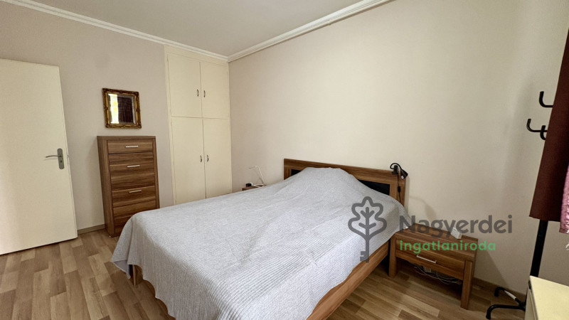 Debrecen, Sestakert, Lakás, tégla lakás  