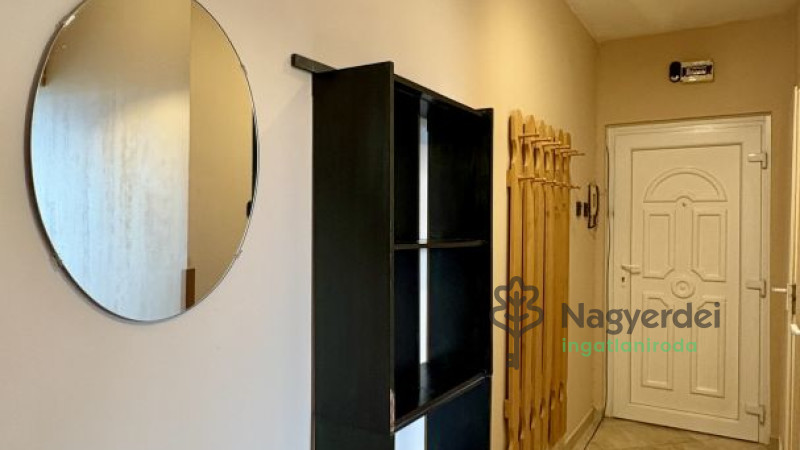 Debrecen, Sestakert, Lakás, panel lakás  