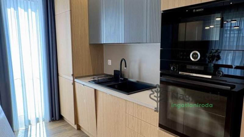 Debrecen, Csigekert, Lakás, tégla lakás  