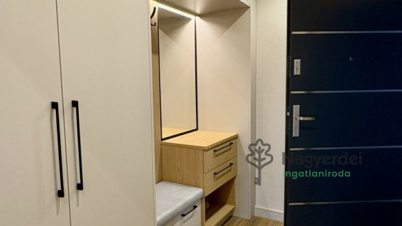 Debrecen, Csigekert, Lakás, tégla lakás  