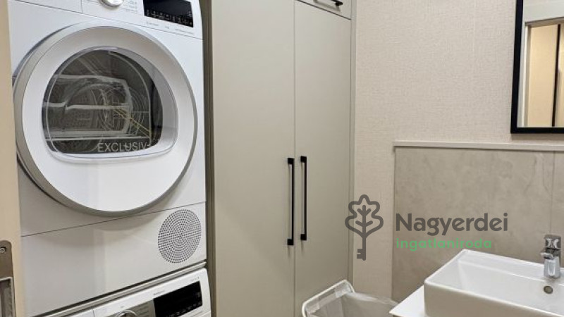 Debrecen, Csigekert, Lakás, tégla lakás  