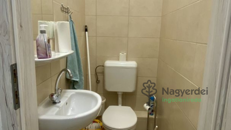 Debrecen, Belváros, Lakás, tégla lakás  