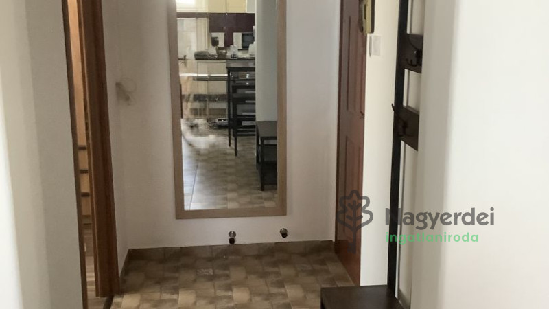 Debrecen, Egyetemváros, Lakás, tégla lakás  