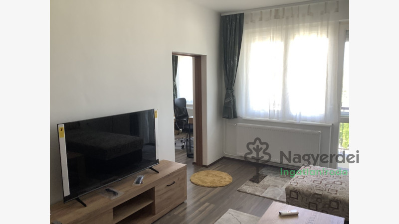 Debrecen, Egyetemváros, Lakás, tégla lakás  