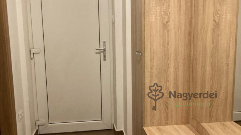 Debrecen, Belváros, Lakás, tégla lakás  